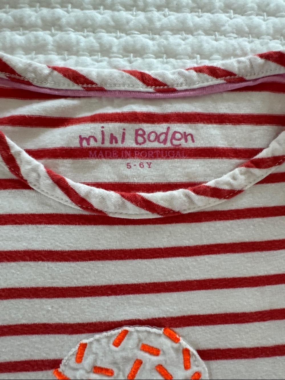 Mini Boden Red & White Striped Tee with Colorful Ice Cream Appliqué, size 5-6Y - Picture 2 of 3